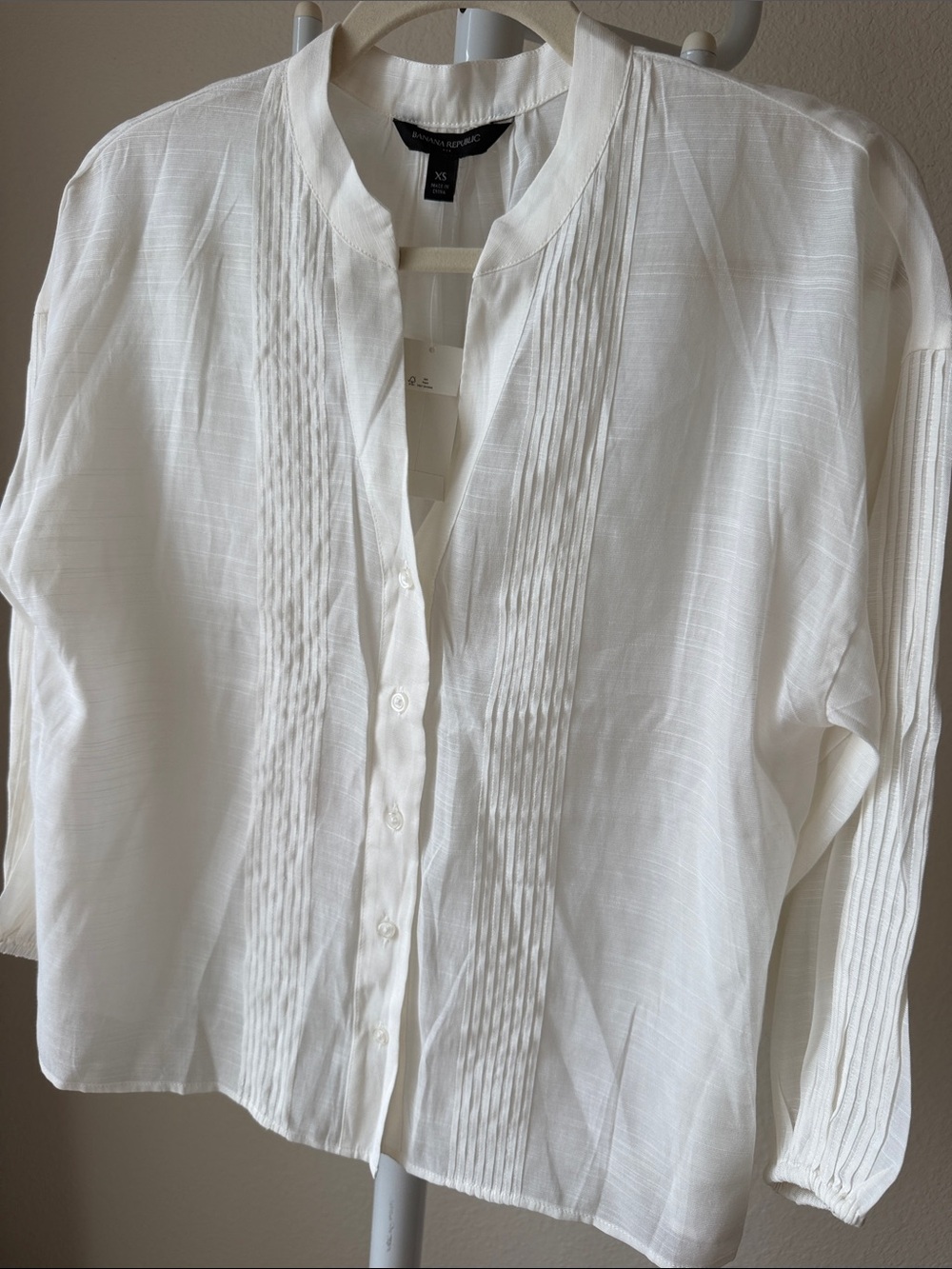 Off White Pleated Front Button-Up Blouse XS